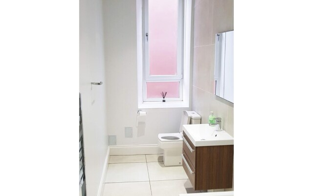 Glasgow South-side City Apartment