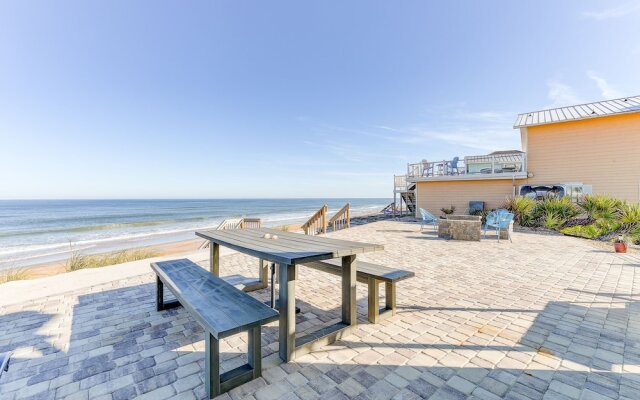 Romantic Beach House by Vtrips