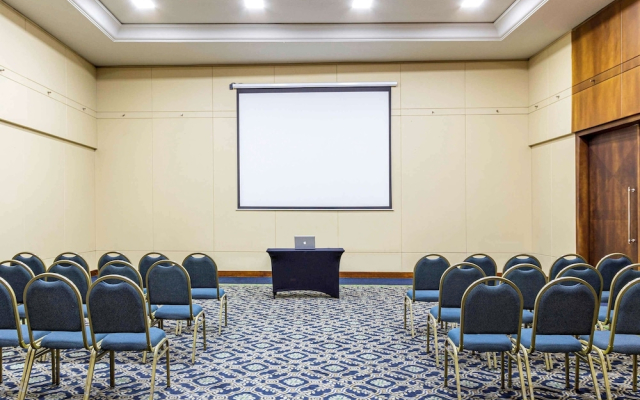 Grand Mercure Curitiba Rayon