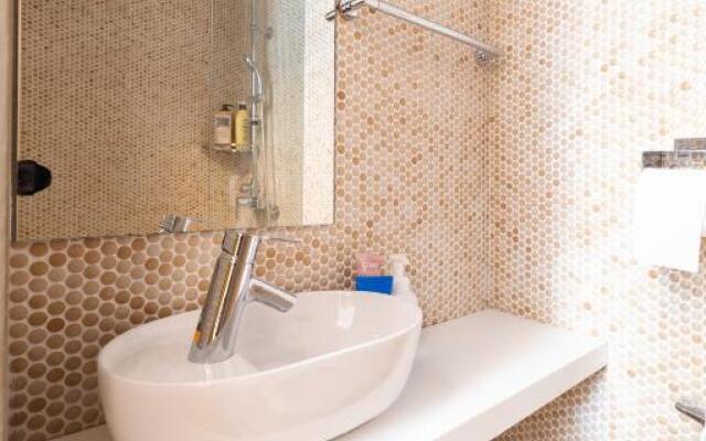 Wave Family Suite #4