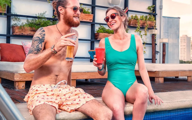 Nomads Hotel & Rooftop Pool