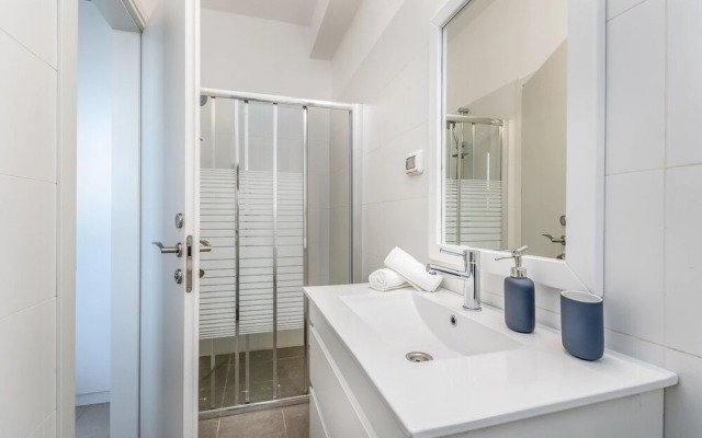 luxury garden apartment heated pool