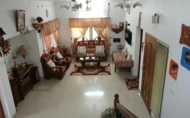 Brown Residency