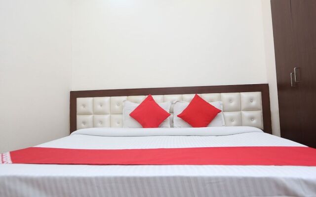 OYO 19400 Hotel Kendall Square