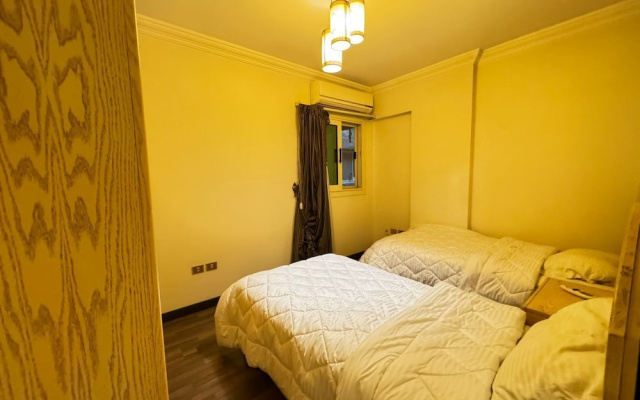 4 Bedrooms Apt. Zamalek-Mynt Hospitality