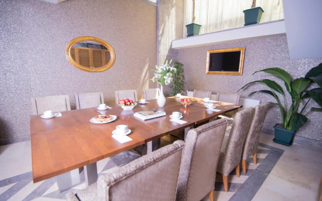 Cumbali Suite