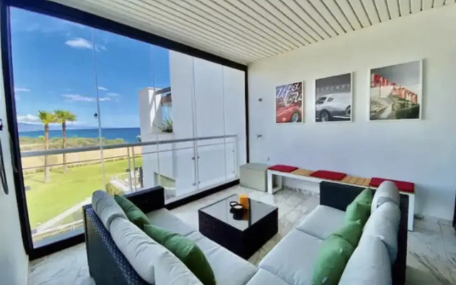 Premium Luxury-casares Del Mar-seaside Apartment