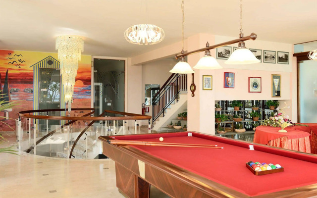 Hotel Caesar