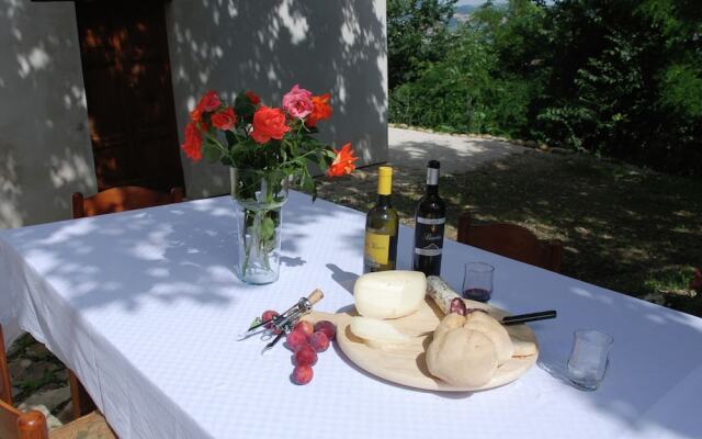 Belvilla by OYO Lisa Fonte Parolla