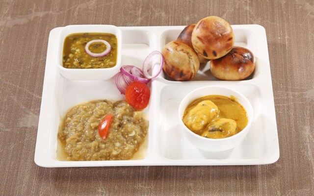 OYO 19004 Hotel Gagan
