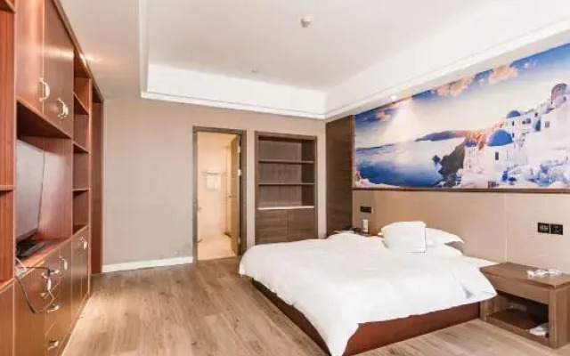 Zhangjiagang Huangpin Fashion Hotel