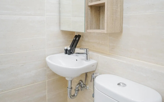 Comfy and Tranquil Studio Apartment Springwood Residence