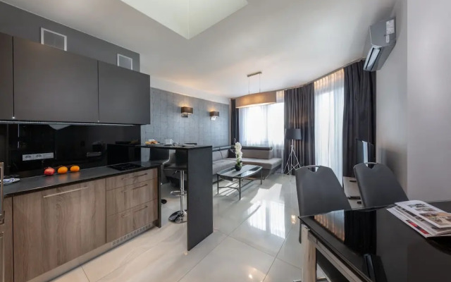 Aparthotel New Lux