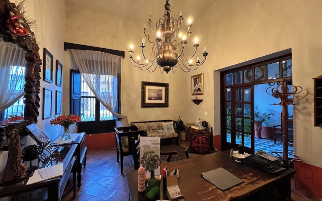 Mesón de Santa Elena Hotel Galeria