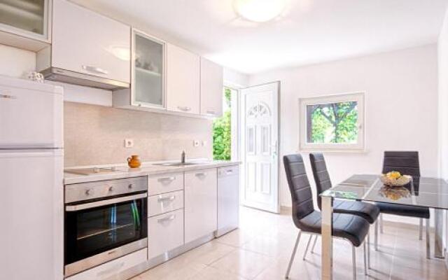 Holiday Home Villa Frančeska