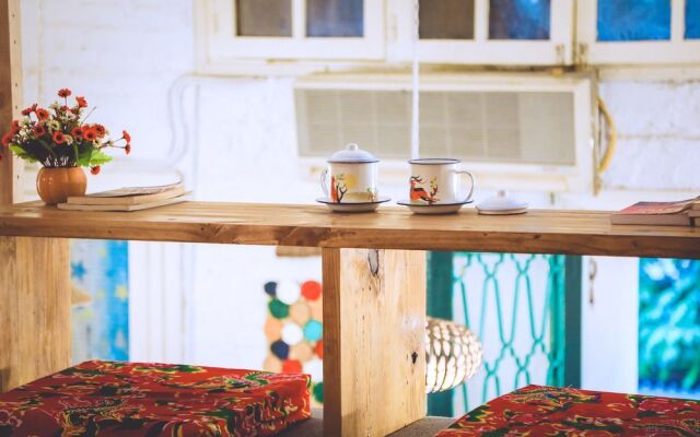 Hanoi 1990S Homestay