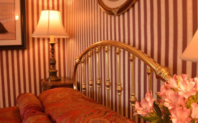 Manayunk Chambers Guest House