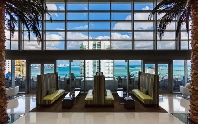 CONRAD 1bed Condo Brickell-Free Parking