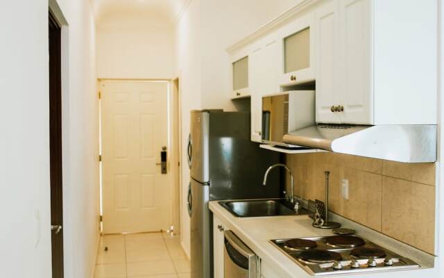 Diamond Bay by Bloom