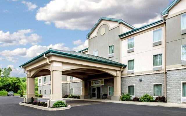 Quality Inn And Suites Fishkill South Near I-84