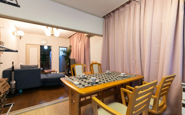 Shinjuku Japanese-Style Two Storey House