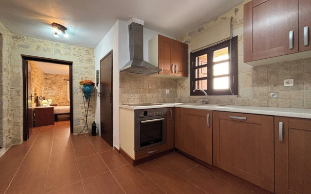 Electra Stone Suite