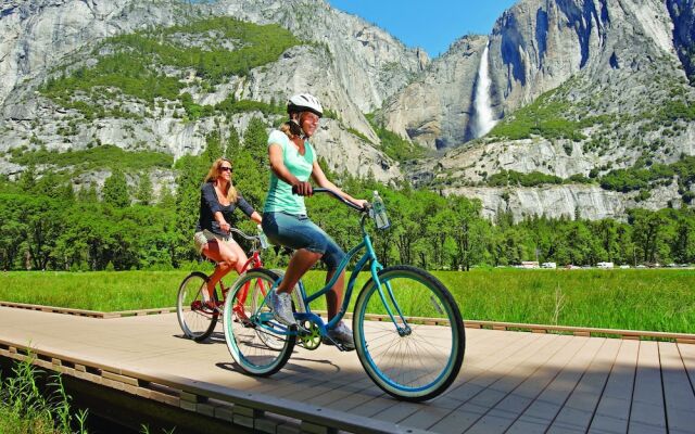 Yosemite Valley Lodge