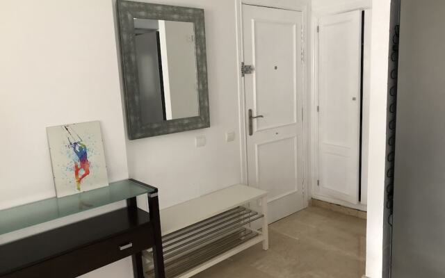 Seashape Apartment