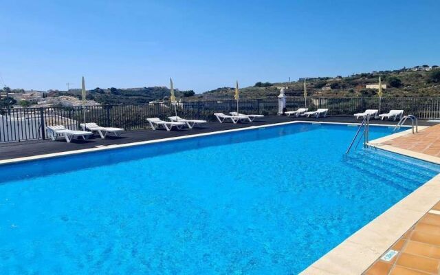 Green and Blue View Apartment Albufeira