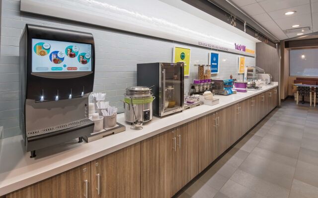 Tru by Hilton Warsaw