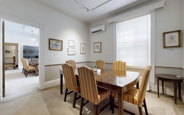 The University Club of Toronto