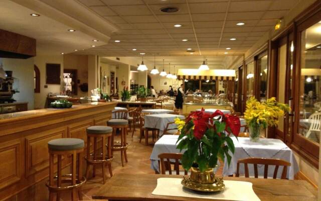 Mas de Vence Hotel & Restaurant