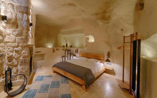 Luvi Cave Hotel