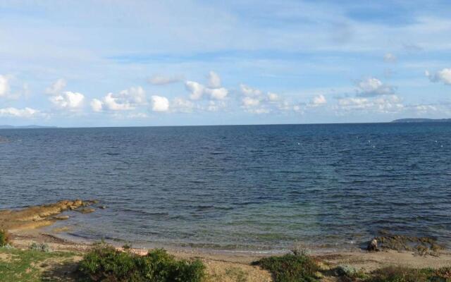 Maison Bormes-les-Mimosas, 1 pièce, 4 personnes - FR-1-610-41