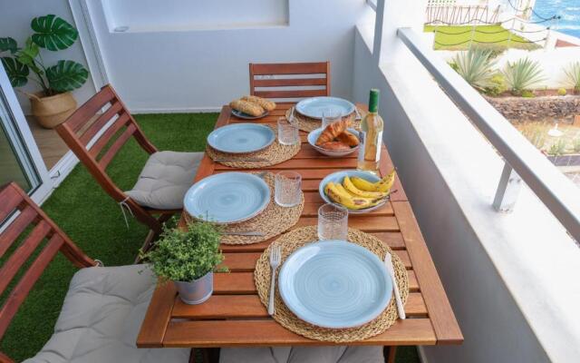 Cosy Sea View Studio FREE WIFI