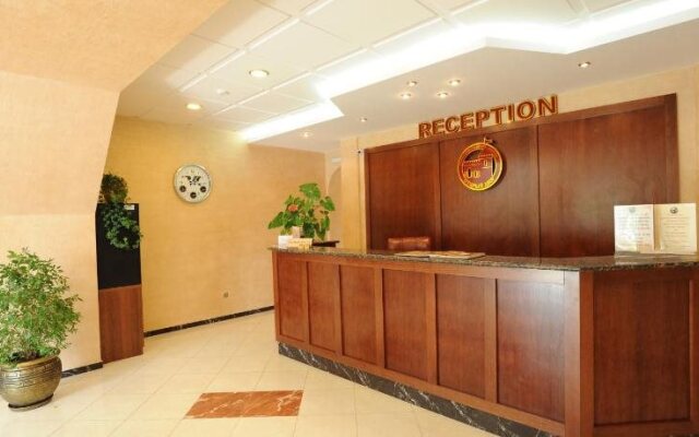 Stary Dvor Hotel