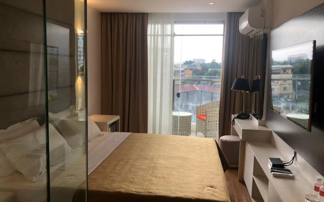 Apollonia Royale Hotel