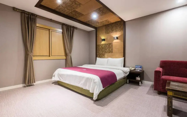 Hotel Symphony