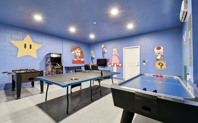 Villa! Private Pool & Game Room! Near Disney