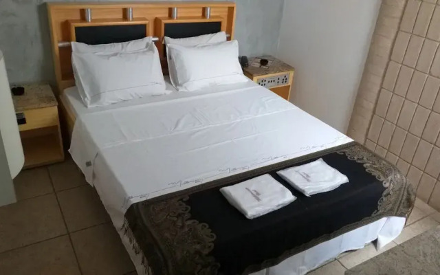 Hotel Millennium