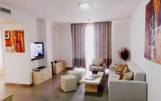 Blue Lagoon Kosher Hotel