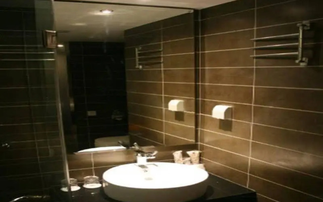 FX Hotel ZhongHua