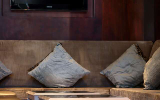 Radisson Blu Le Vendome Hotel, Cape Town