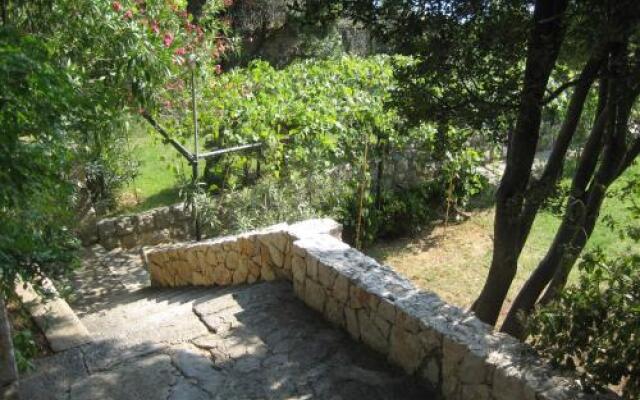 Adria Beach Guest House
