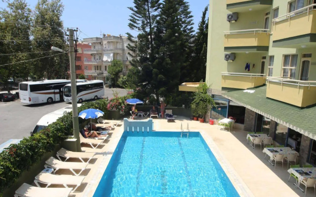 Almera Park Apart Hotel