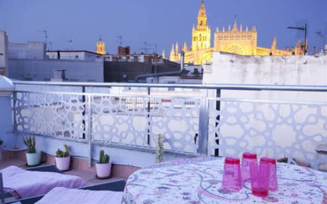 Casas de Sevilla. Apartamentos Nazareno5