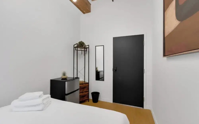 The Little Prince Rooms-Old Montreal