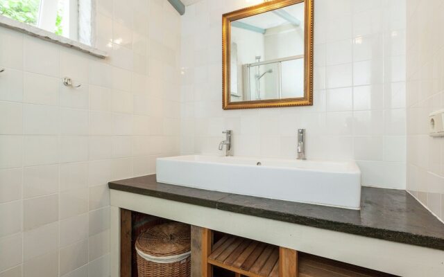 Stylish Holiday Home With Box-bed Near Lake Veere