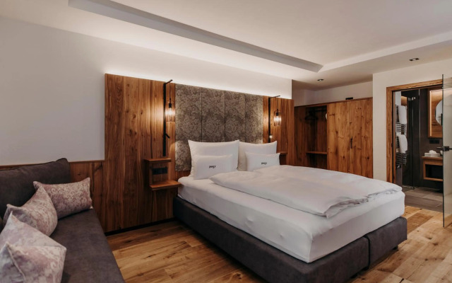 PoSt Boutique Apartments