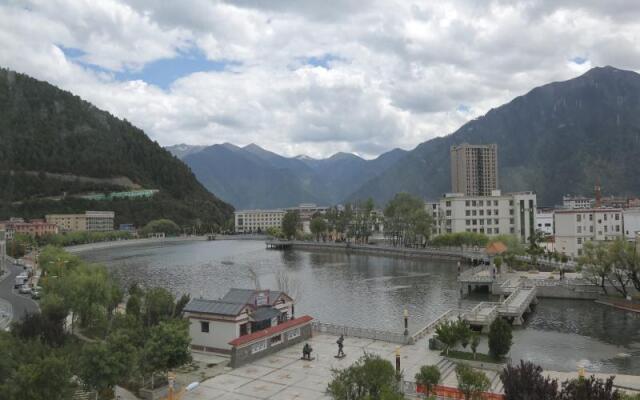 GreenTree Inn Tibet Nyingchi City Biji Shenshan